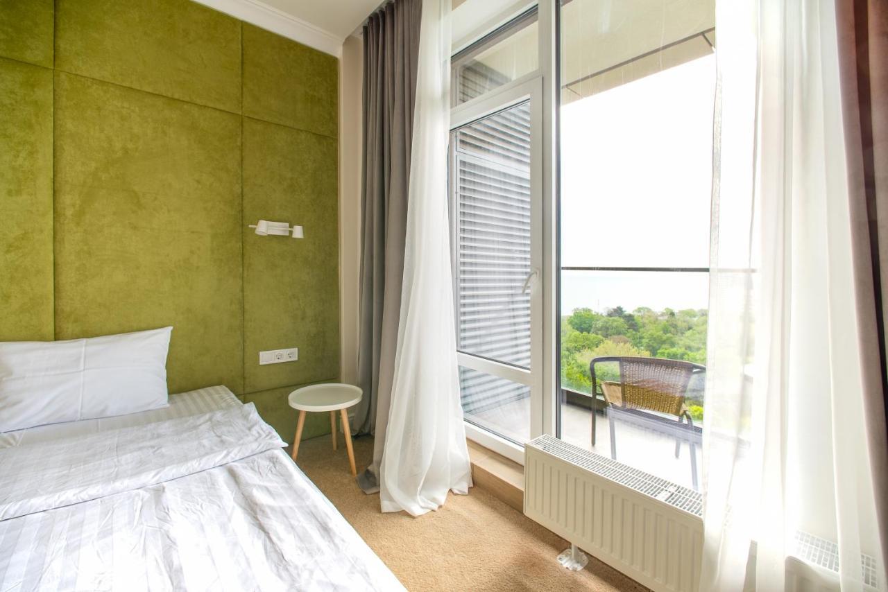 Apart Hotel Greenwood Near Sea Odesa Exterior foto